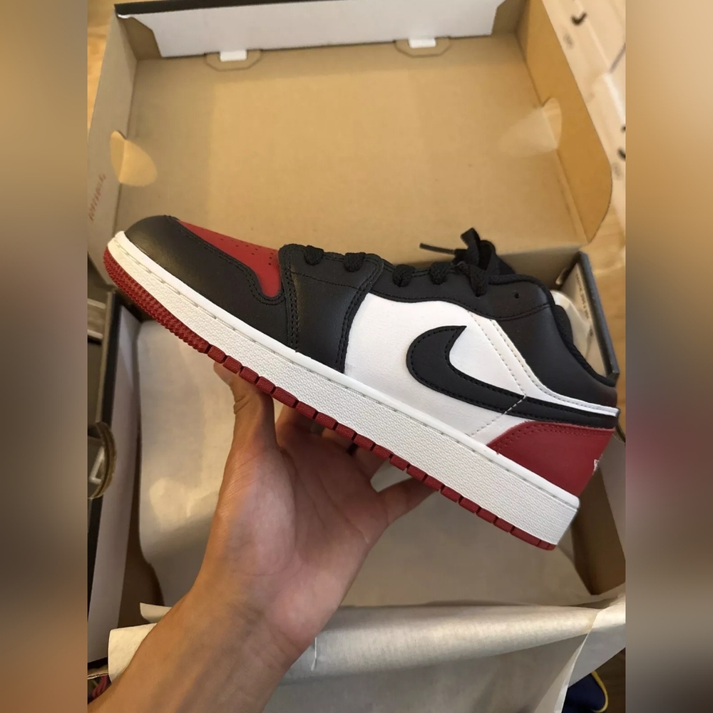 AIR JORDAN 1 LOW "BRED TOE 2.0" WOMEN'S US SIZE 8.5 BRAND NEW IN BOX
